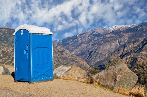 Porta potty delivery and setup in Beacon Square, FL